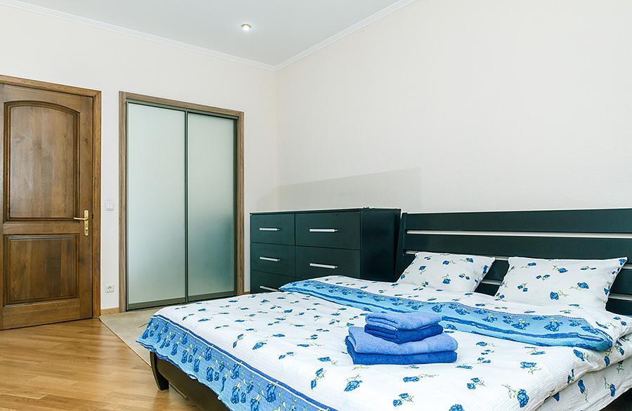 Amazing Two Beds In The Klovskiy Spusk Apartment Kiev Exterior foto